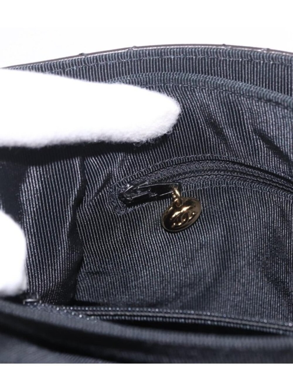 CHANEL Matelasse Backpack Lamb Skin Gold Black CC - Picture 16 of 16
